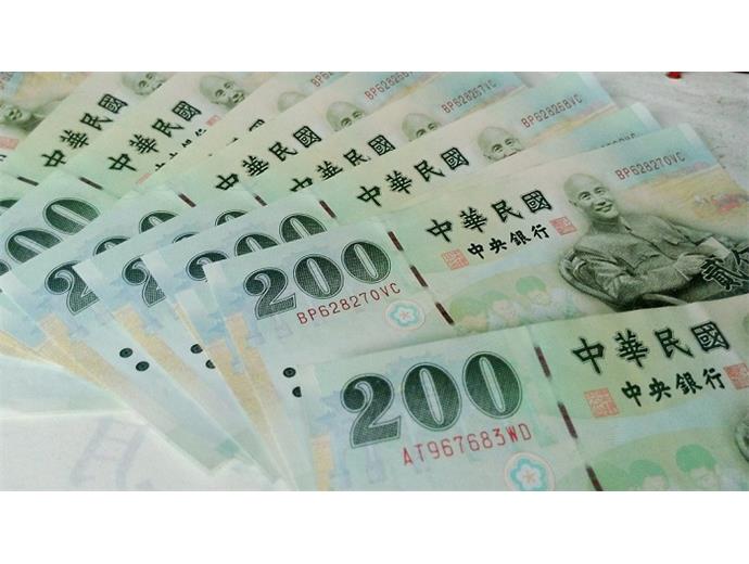 2020年臺灣銀行徵檢券員，高中職學歷起薪3萬5