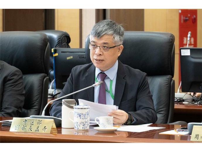 公職更需要專技人才！考選部統一護理師等14類科考法